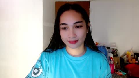 Snapshot of sweetlilly_18 chatting on 26, 1, 2025 Lilly online show from 26, 1, 2025