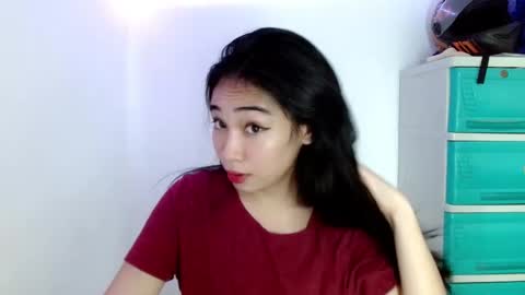 Snapshot of sweetlilly_18 chatting on 7, 2, 2025 Lilly online show from 7, 2, 2025