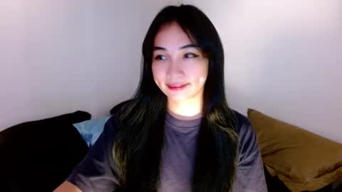 Snapshot of sweetlilly_18 chatting on 5, 3, 2025 Lilly online show from 5, 3, 2025