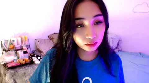 Snapshot of sweetlilly_18 chatting on 2, 11, 2025 Lilly online show from 2, 11, 2025