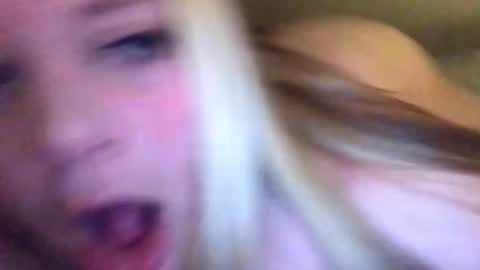 Snapshot of sweetlisa92 chatting on 25, 12, 2024 Lisa online show from 25, 12, 2024