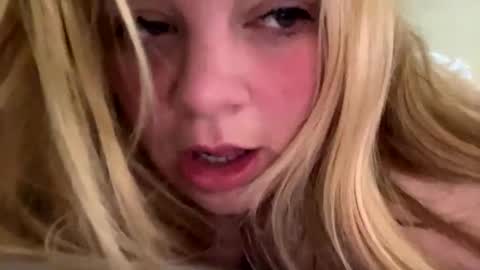 Snapshot of sweetlisa92 chatting on 21, 2, 2025 Lisa online show from 21, 2, 2025