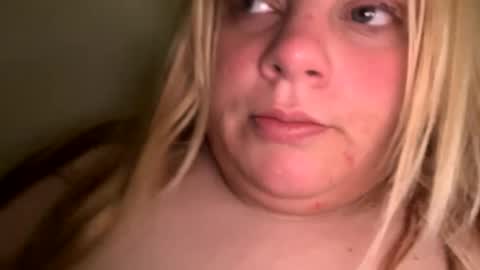 Snapshot of sweetlisa92 chatting on 28, 2, 2025 Lisa online show from 28, 2, 2025