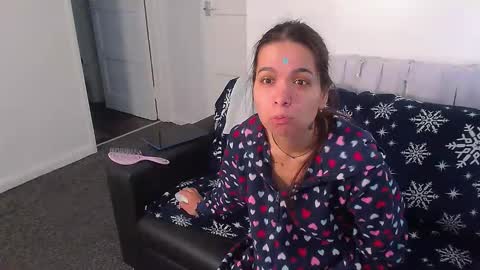 Elena online show from 12, 9, 2025