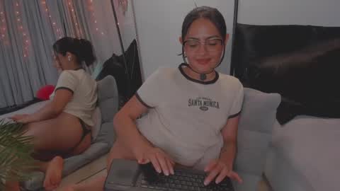 Lizzy online show from 12, 3, 2025