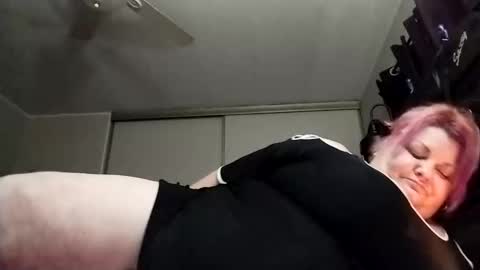 sweetlolajean online show from 12, 2, 2026