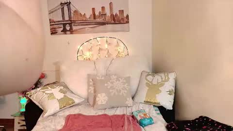 sweetmalory online show from 15, 12, 2025