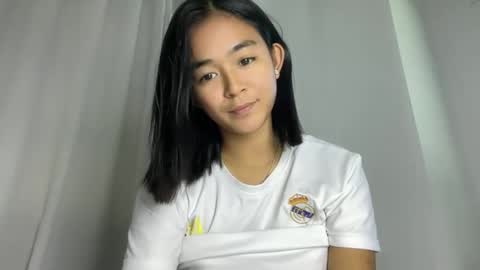 Snapshot of sweetmeganx02 chatting on 21, 2, 2026 megs online show from 21, 2, 2026