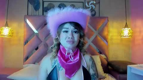 Snapshot of sweetmichel_ chatting on 1, 10, 2025 SweetMichel  online show from 1, 10, 2025