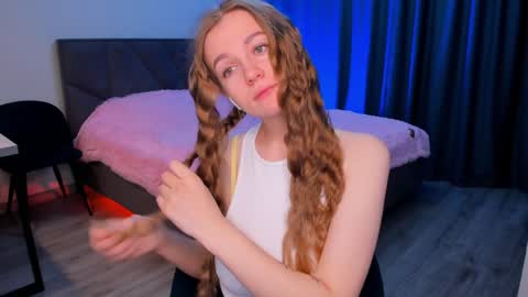 Snapshot of sweetmilkis chatting on 3, 12, 2024 Swetmilkis online show from 3, 12, 2024