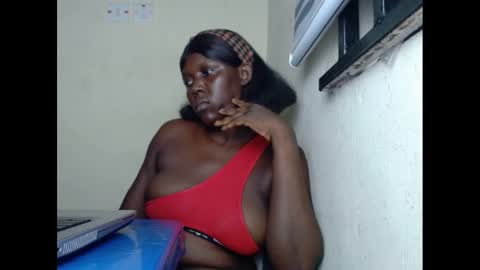 sweetnectarx online show from 24, 2, 2025