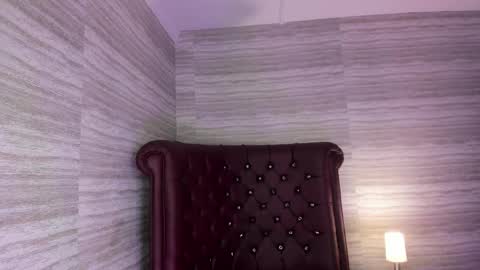 Snapshot of sweetness_siren chatting on 11, 4, 2026 siren online show from 11, 4, 2026