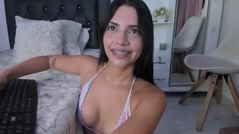 Snapshot of sweetnicky1 chatting on 14, 7, 2026 sweetnicky1 online show from 14, 7, 2026