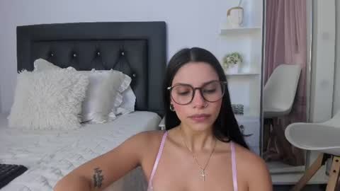 Snapshot of sweetnicky1 chatting on 27, 7, 2026 sweetnicky1 online show from 27, 7, 2026