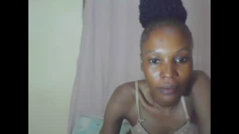 Snapshot of sweetpetite254 chatting on 18, 1, 2025 ESTHER online show from 18, 1, 2025