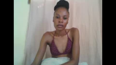 Snapshot of sweetpetite254 chatting on 31, 1, 2025 ESTHER online show from 31, 1, 2025