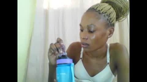 Snapshot of sweetpetite254 chatting on 8, 2, 2025 ESTHER online show from 8, 2, 2025