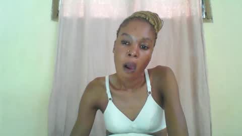 Snapshot of sweetpetite254 chatting on 11, 2, 2025 ESTHER online show from 11, 2, 2025
