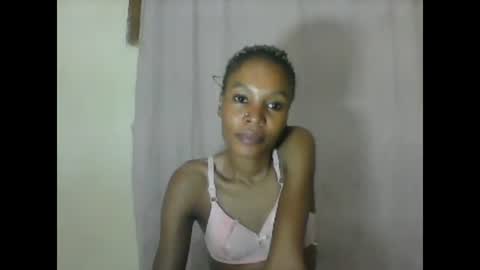 Snapshot of sweetpetite254 chatting on 1, 3, 2025 ESTHER online show from 1, 3, 2025