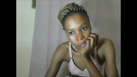 Snapshot of sweetpetite254 chatting on 2, 3, 2025 ESTHER online show from 2, 3, 2025