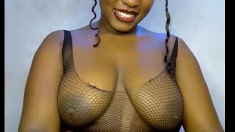 Snapshot of sweetpetitgirl chatting on 14, 3, 2026 LILY BRANDY online show from 14, 3, 2026