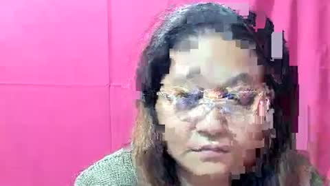 Snapshot of sweetpilipina88 chatting on 19, 1, 2025 MIA online show from 19, 1, 2025