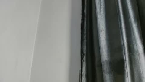 Snapshot of sweetpussy135 chatting on 20, 10, 2025 slim ivy online show from 20, 10, 2025