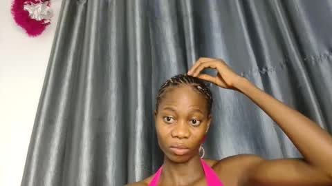 Snapshot of sweetpussy135 chatting on 14, 1, 2026 slim ivy online show from 14, 1, 2026