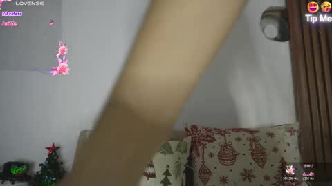 Snapshot of sweetpussyhot_ chatting on 21, 12, 2025 Hello Welcome Im here from WEDNESDAY to SUNDAY 430am to 830am and 3 to 7 timeMONDAY and TUESDAY i rest online show from 21, 12, 2025