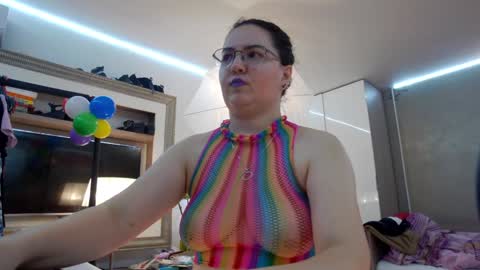 SweetRaisa online show from 21, 1, 2025