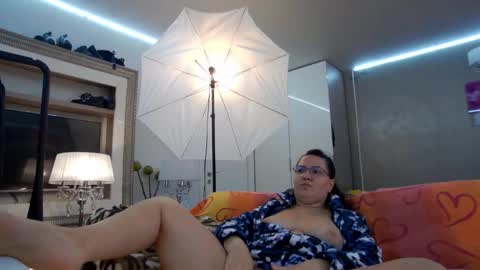 Snapshot of sweetraisa chatting on 9, 10, 2025 SweetRaisa online show from 9, 10, 2025