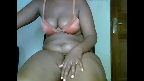 sweetrenne online show from 23, 2, 2025
