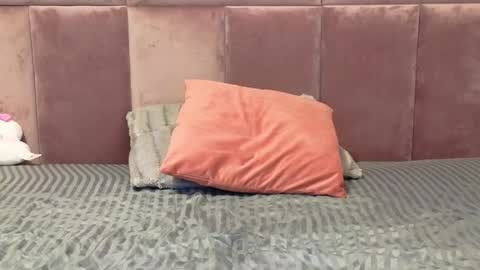 SweetScribe online show from 4, 2, 2025