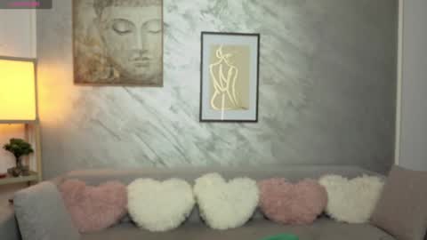 Snapshot of sweetsexangel chatting on 21, 9, 2025 Goddess Allysse online show from 21, 9, 2025