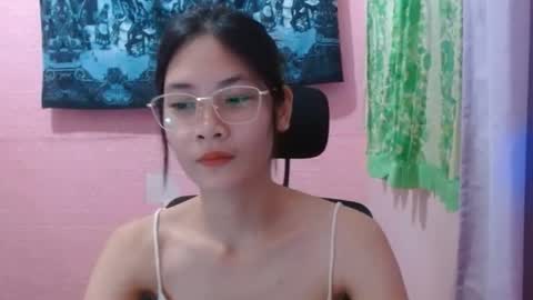 Mia online show from 19, 6, 2026