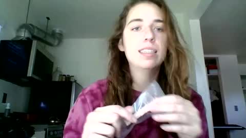 Snapshot of sweetsocalgirl chatting on 6, 1, 2025 sweetsocalgirl online show from 6, 1, 2025