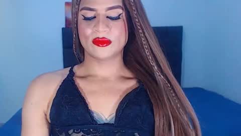 Snapshot of sweetsofiats chatting on 7, 10, 2025 SOFIA online show from 7, 10, 2025