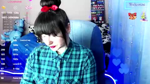 Snapshot of sweetsunnymila chatting on 4, 2, 2025 HelloI amShy Charming Mila-Nice to meet you and Welcome I am not a nude model Sometimes a smile is all that we need online show from 4, 2, 2025
