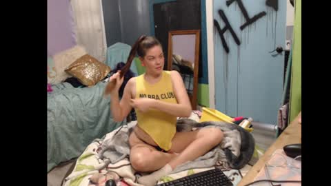 SwEeTs online show from 9, 1, 2025