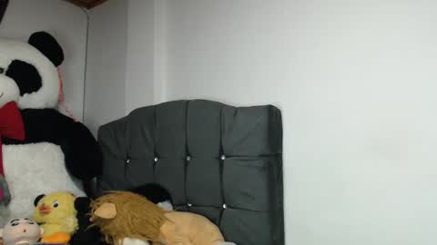 Snapshot of sweett_candy1 chatting on 8, 3, 2025 sweett_candy1 online show from 8, 3, 2025