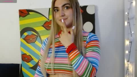 IG  valeen mo Vale   My schedule  Monday to Friday900 am - 300 pm  online show from 6, 1, 2025