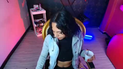 Snapshot of sweett_pleasure chatting on 1, 2, 2026 Sweett pleasure online show from 1, 2, 2026