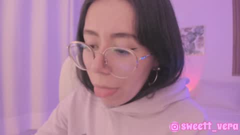 Snapshot of sweett_vera chatting on 21, 1, 2025 Veronicca online show from 21, 1, 2025