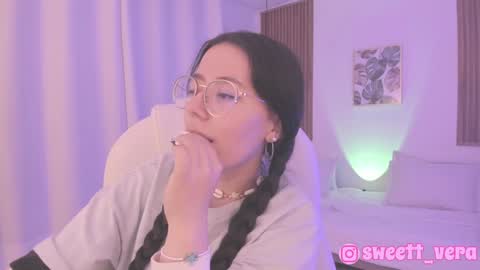 Snapshot of sweett_vera chatting on 24, 1, 2025 Veronicca online show from 24, 1, 2025