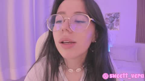 Snapshot of sweett_vera chatting on 4, 2, 2025 Veronicca online show from 4, 2, 2025