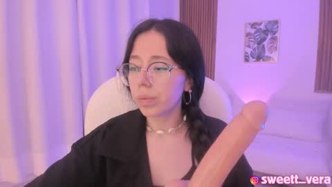 Snapshot of sweett_vera chatting on 15, 2, 2025 Veronicca online show from 15, 2, 2025