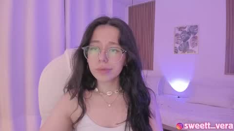 Snapshot of sweett_vera chatting on 23, 2, 2025 Veronicca online show from 23, 2, 2025