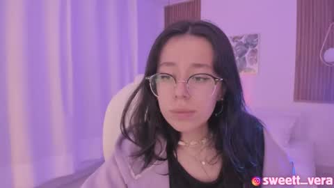 Snapshot of sweett_vera chatting on 24, 2, 2025 Veronicca online show from 24, 2, 2025