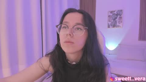 Snapshot of sweett_vera chatting on 9, 3, 2025 Veronicca online show from 9, 3, 2025