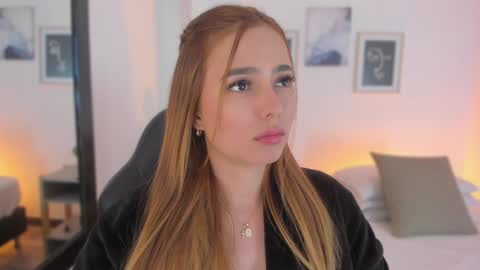 Snapshot of sweettammy_ chatting on 13, 12, 2024 Tammy online show from 13, 12, 2024